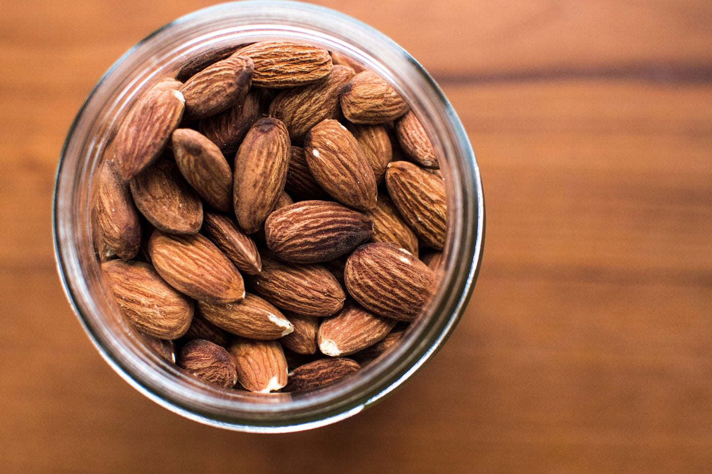 Wholesale Almonds in a bowl